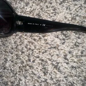 CHANEL | Accessories | Chanel Black Designer Sunglasses With  display picture 3